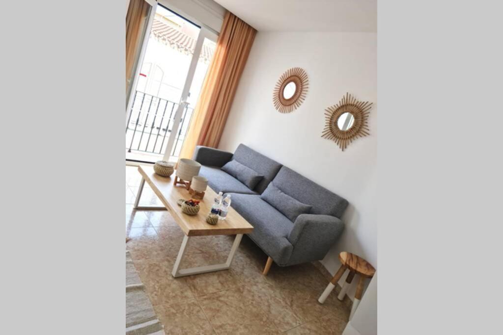 Calmahouse Carihuela Apartamento Torremolinos Exterior foto