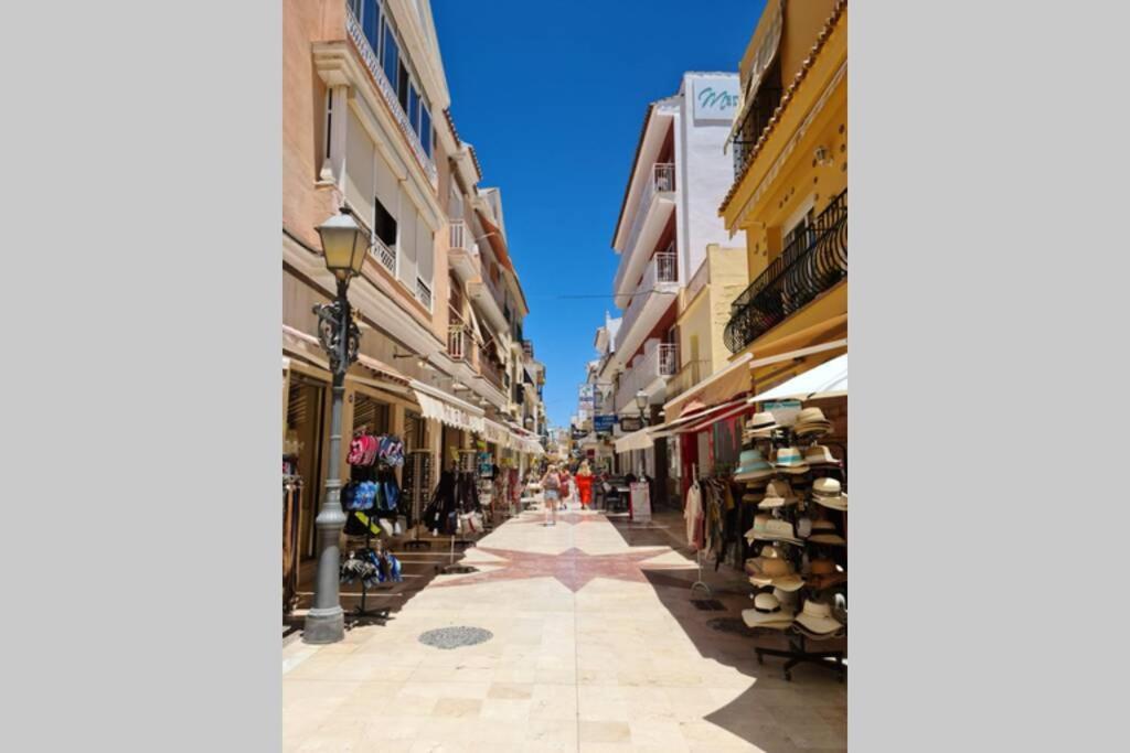 Calmahouse Carihuela Apartamento Torremolinos Exterior foto